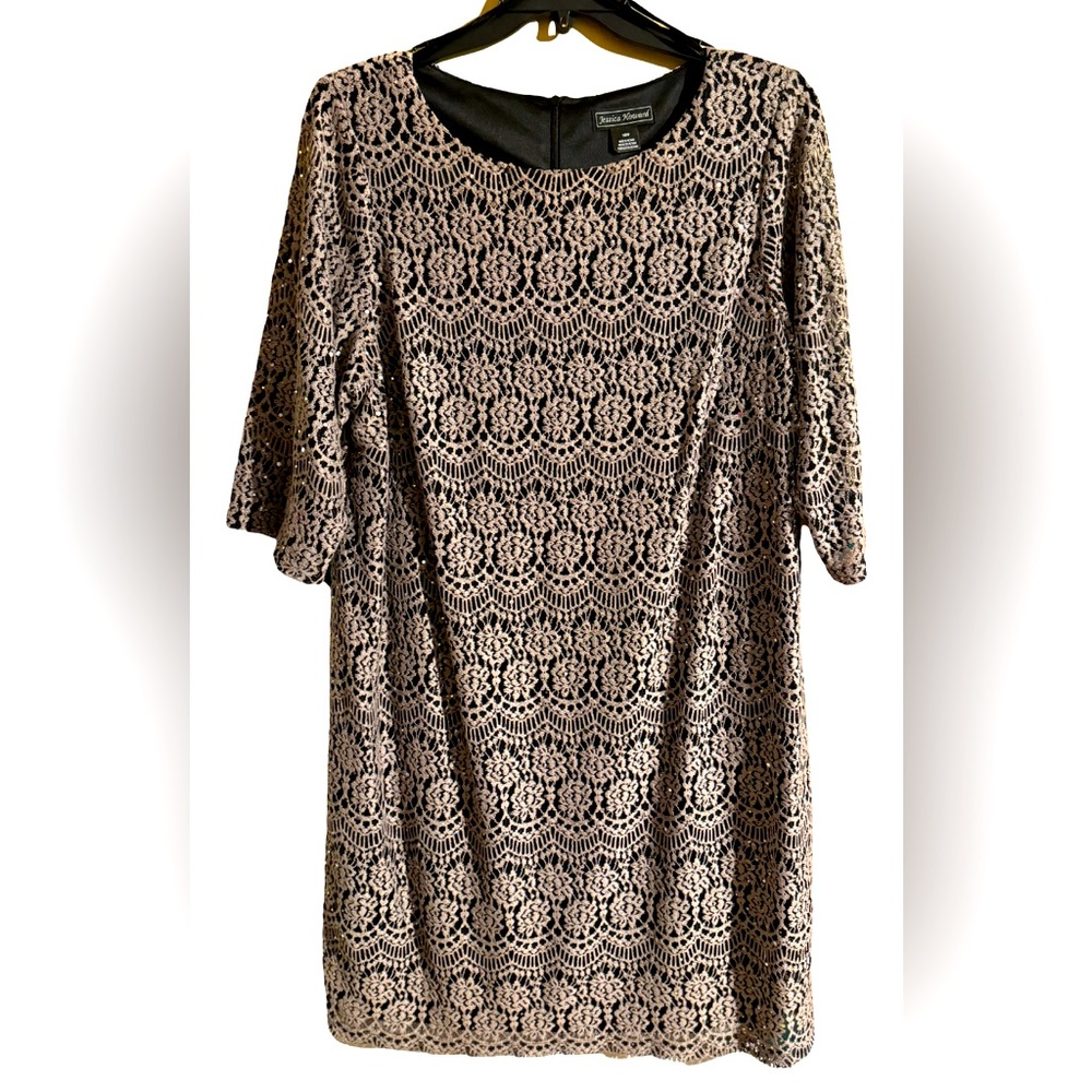 Jessica Howard 3/4 Sleeve Lace Dress